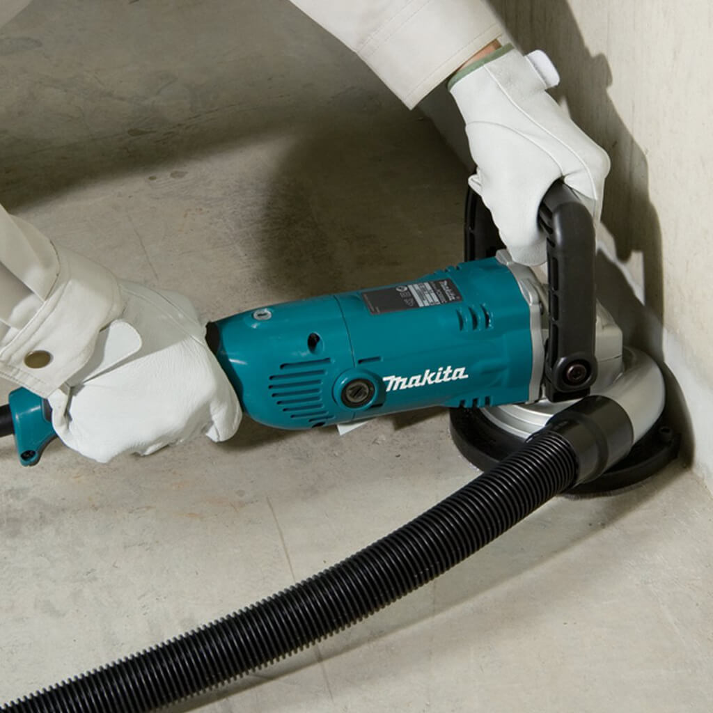 Makita PC5000C 5 in. Concrete Planer with Dust Bag 