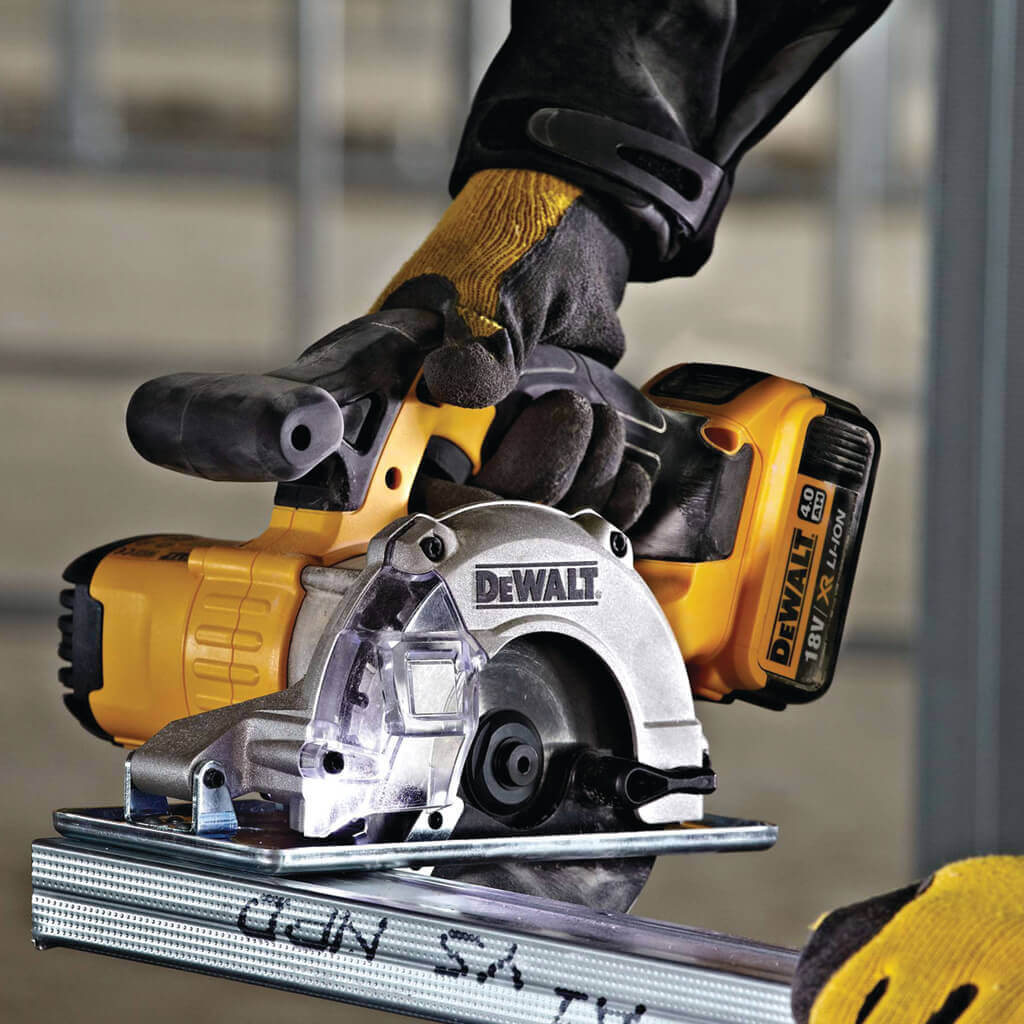 DEWALT DCS373B 20-Volt MAX Lithium-Ion 5-1/2 in. Cordless Metal Cutting Circular Saw (Tool Only)