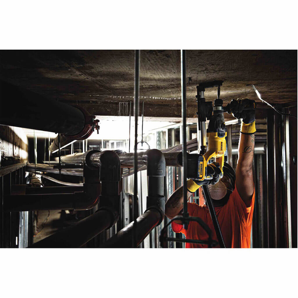 DEWALT DCH133M2 20-Volt MAX XR Lithium-Ion 1 in. Brushless SDS-Plus Rotary Hammer Kit