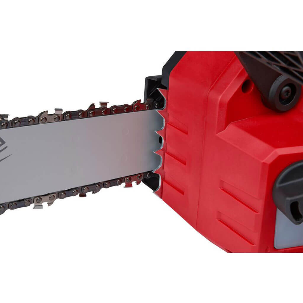 Milwaukee 2727-21HD M18 FUEL 18-Volt Lithium-Ion 16 in. Brushless Chainsaw Kit