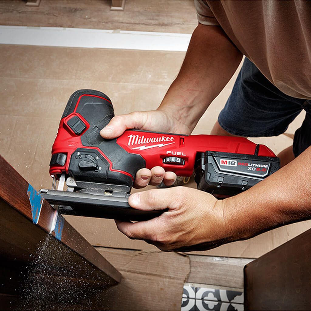 Milwaukee 2737B-20 M18 FUEL 18-Volt Lithium-Ion Brushless Barrel Grip Jig Saw (Tool Only)