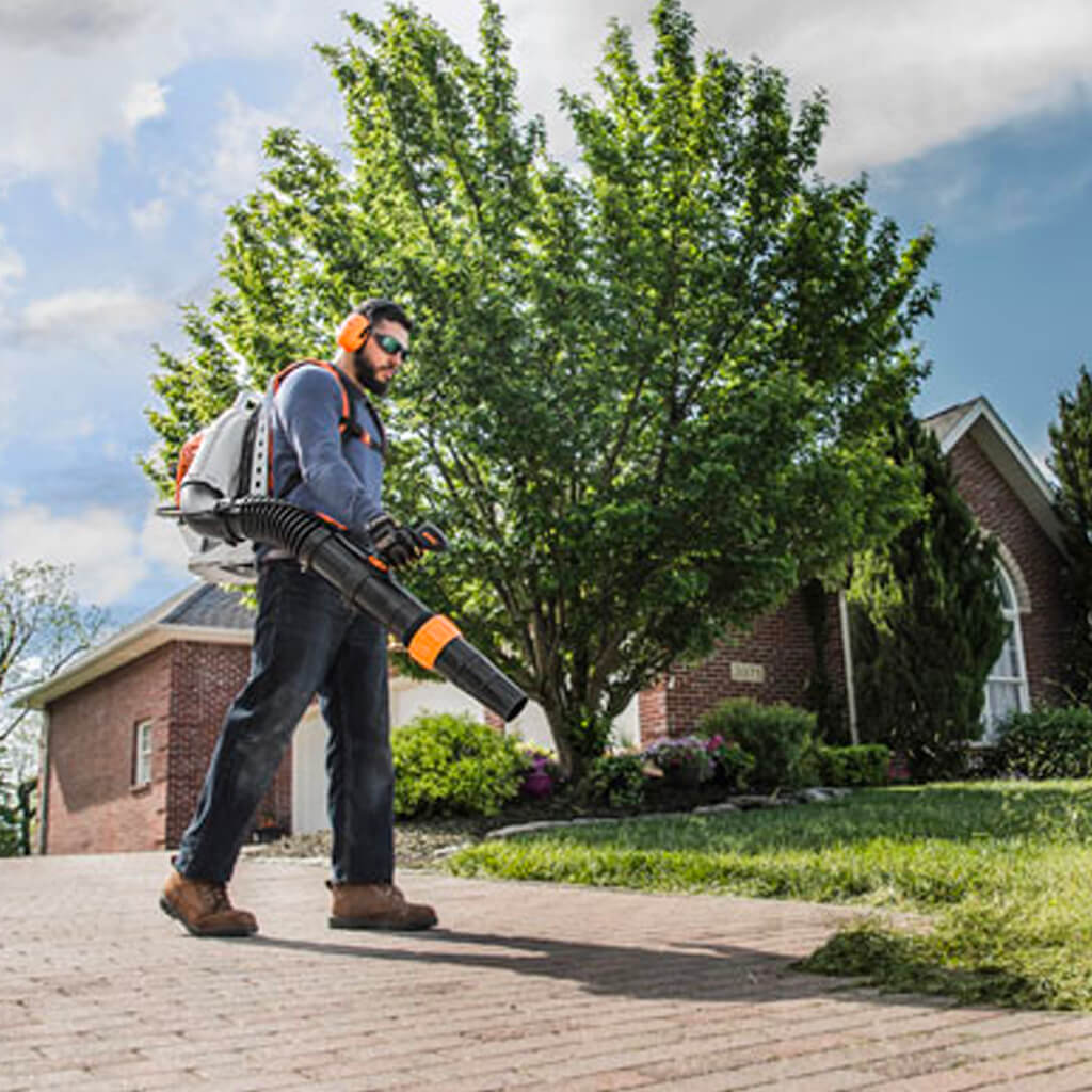 STIHL BR 800 C-E MAGNUM 80 CC Backpack Blower