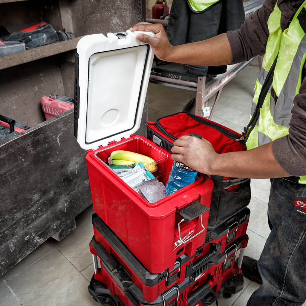 Milwaukee 48-22-8460 PACKOUT 16 qt. Compact Cooler