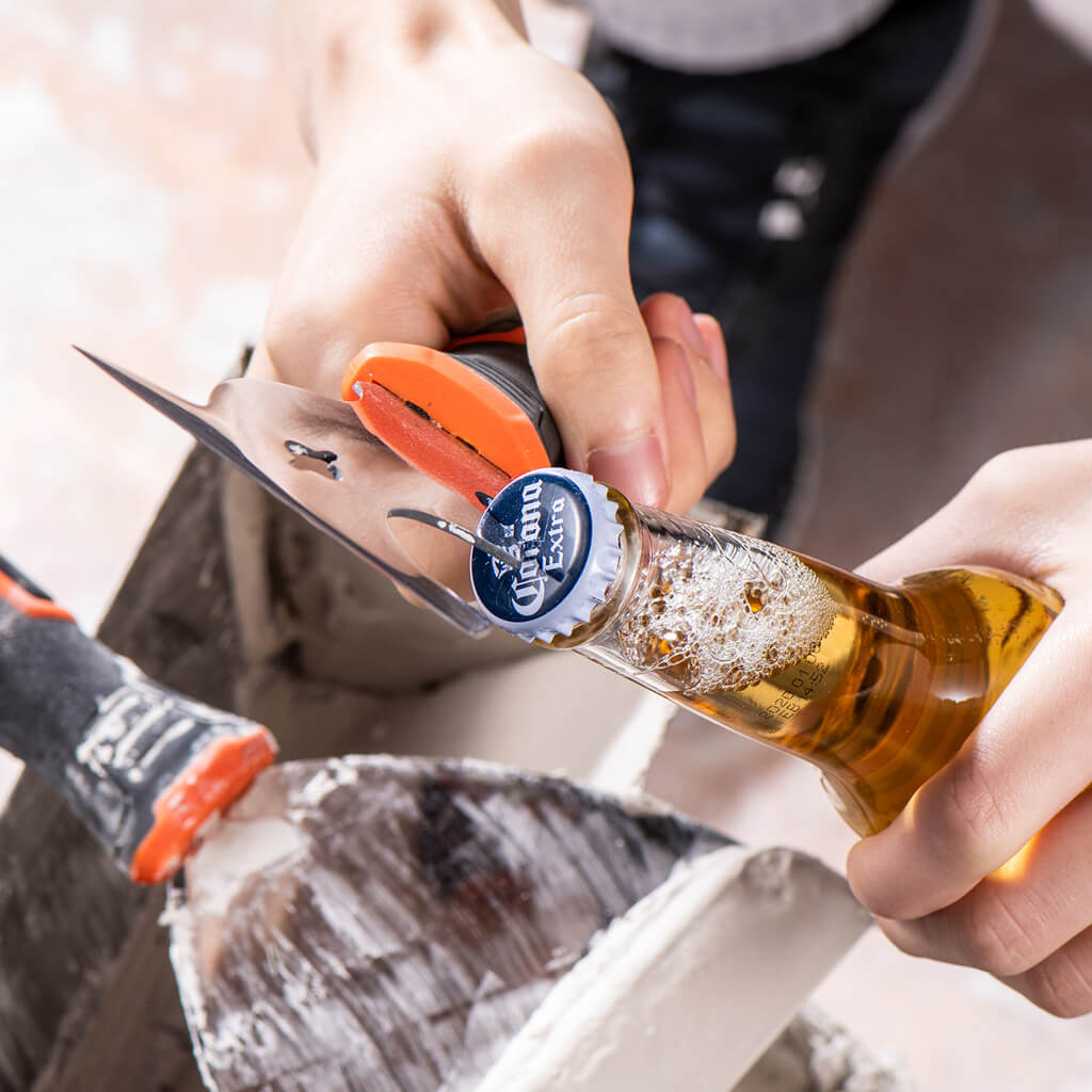 VANQUISH 3569 10-in-1 Putty Knife
