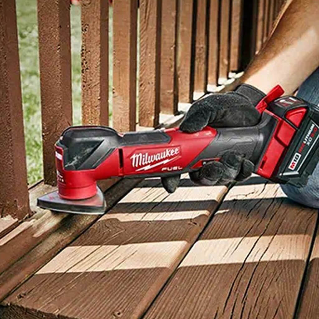 Milwaukee 2836-20 M18 FUEL 18-Volt Lithium-Ion Brushless Oscillating Multi-Tool (Tool Only)