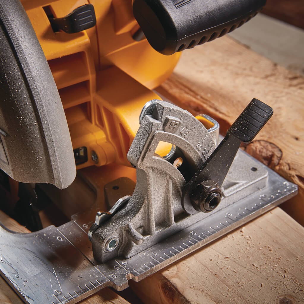 DEWALT DCS573B 20-Volt MAX Lithium-Ion 7-1/4 in. Brushless Circular Saw with FLEXVOLT ADVANTAGE (Tool Only)