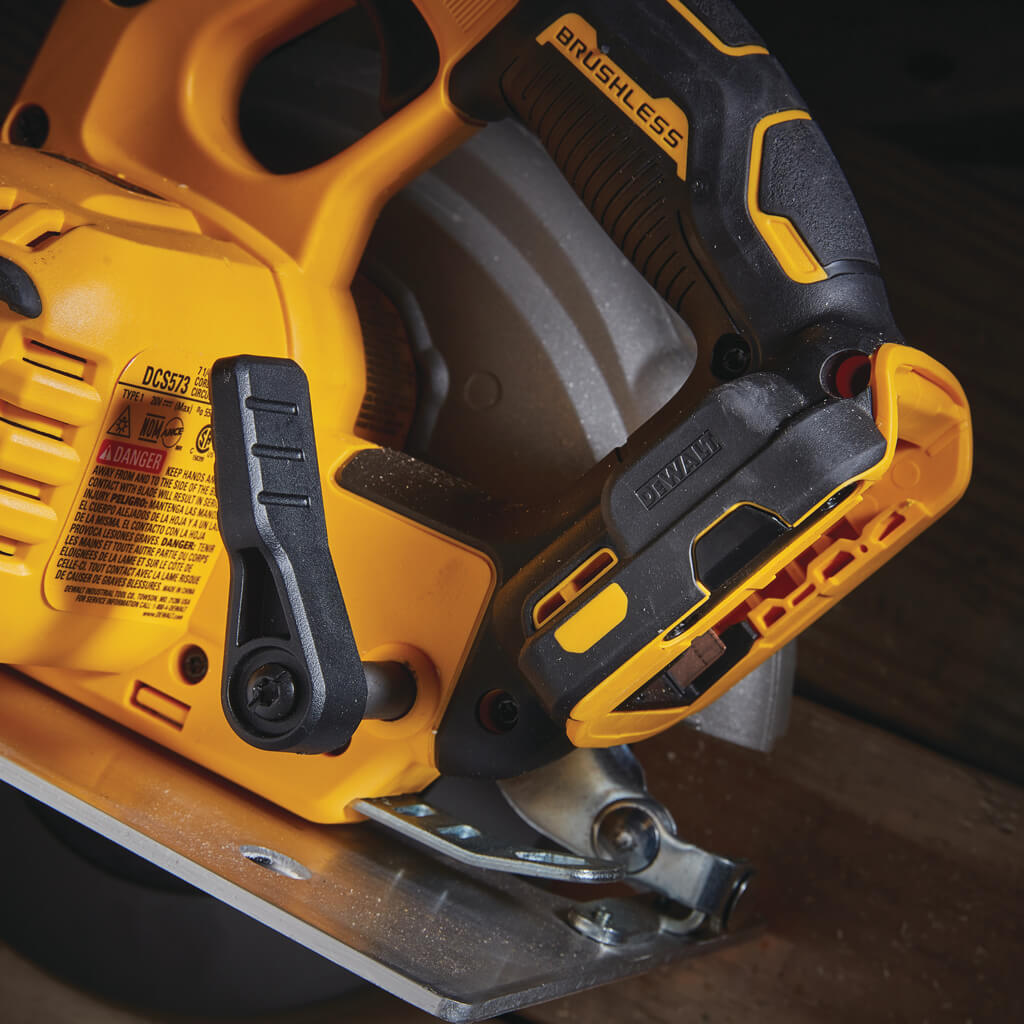 DEWALT DCS573B 20-Volt MAX Lithium-Ion 7-1/4 in. Brushless Circular Saw with FLEXVOLT ADVANTAGE (Tool Only)