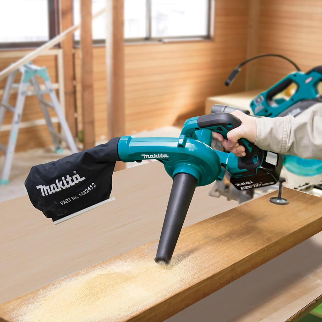 Makita DUB185Z 18-Volt LXT Lithium-Ion Cordless Blower / Vacuum (Tool Only)