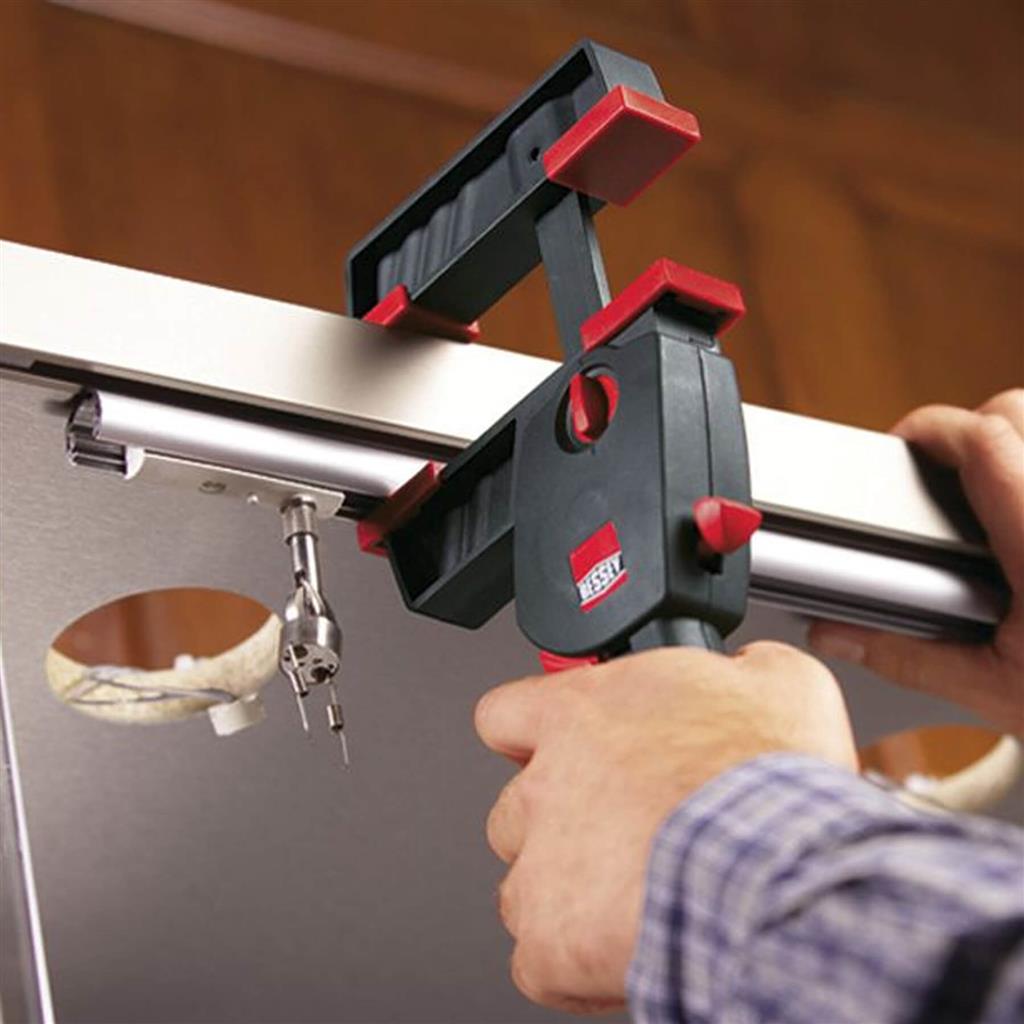 Bessey DUO16-8 6 in. x 3-1/4 in. 260 lb. Clamping Force DuoKlamp Large Surface One Handed Clamp
