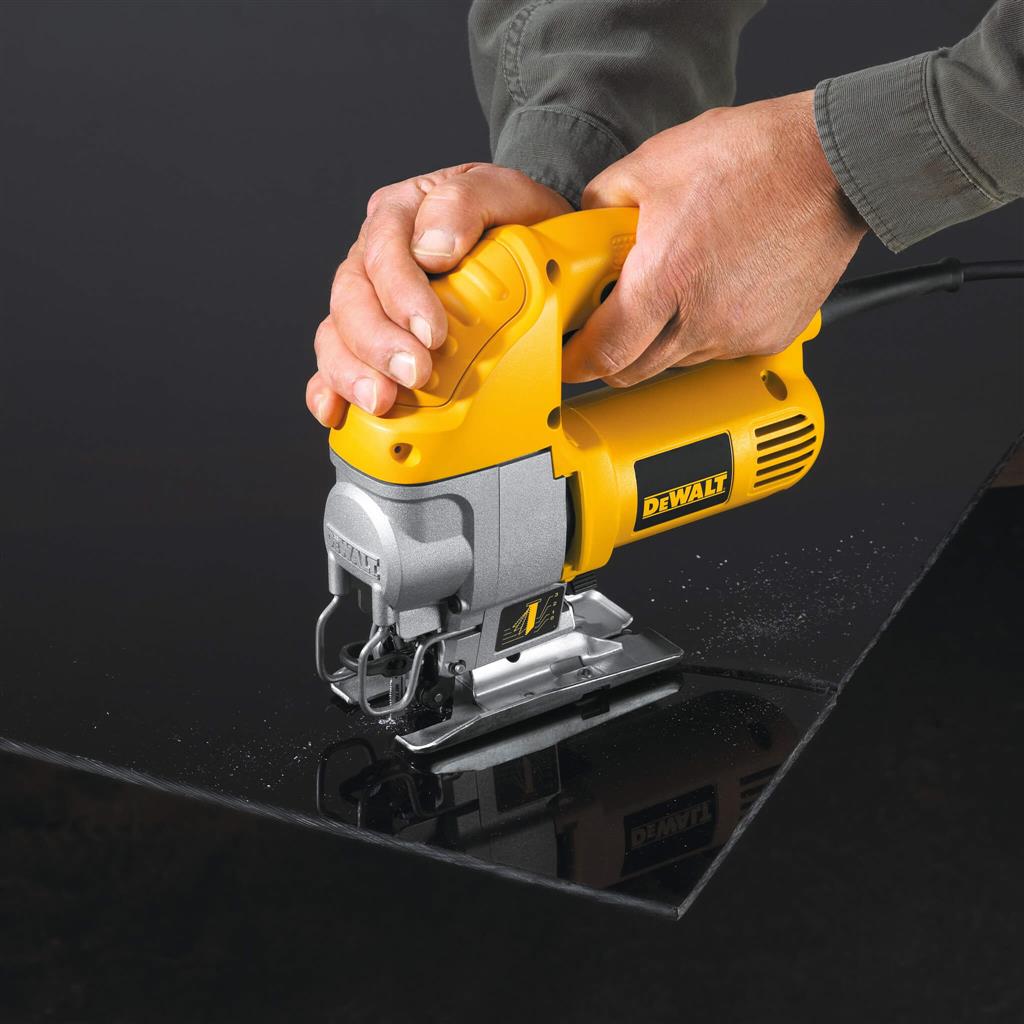 DEWALT DW317K 5.5-Amp Corded D-Handle Jig Saw