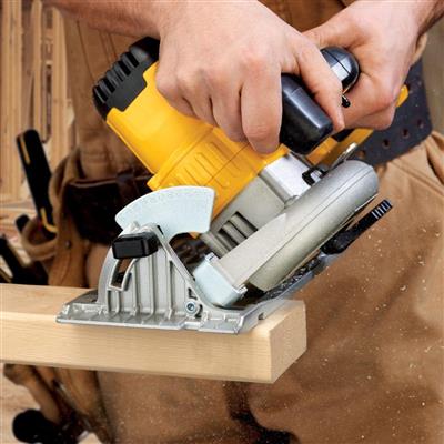 DEWALT DCS391B 20-Volt MAX Lithium-Ion 6-1/2 in. Cordless Circular Saw (Tool Only)