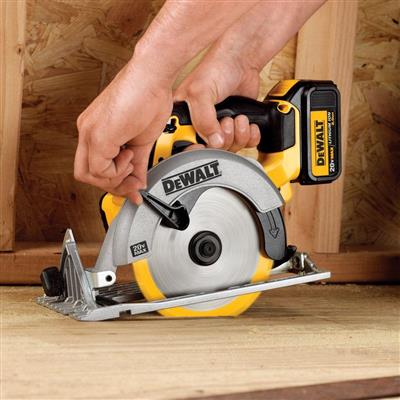 DEWALT DCS391B 20-Volt MAX Lithium-Ion 6-1/2 in. Cordless Circular Saw (Tool Only)