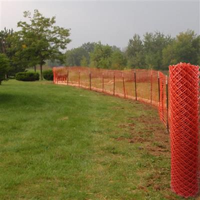 DuraDrive 4 ft. x 50 ft. Plastic Diamond Grid Mesh Construction Fence