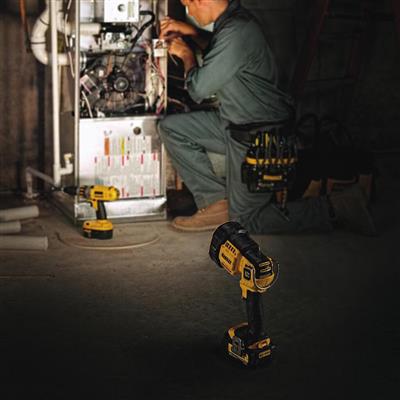 DEWALT DCL043 1000 & 90-Lumen 20-Volt MAX Lithium-Ion Cordless Jobsite Spotlight LED Worklight (Tool Only)