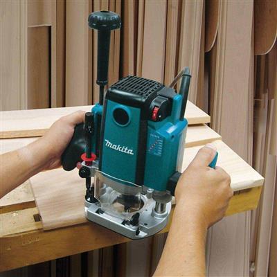 Makita RP2301FC 15 Amp 3-1/2 HP Plunge Router with Variable Speed