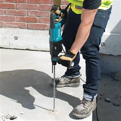 Makita HR2641 8 Amp 1 in. SDS-Plus AVT Rotary Hammer