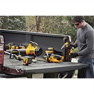 DEWALT DCHT820P1 20-Volt Lithium-Ion MAX 5.0 Ah 22 in. Hedge Trimmer Kit