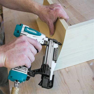 Makita AF353 1-3/8 in. 23-Gauge Pin Nailer