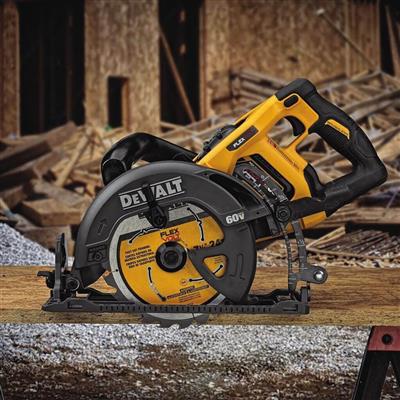 DEWALT DCS577X1 FLEXVOLT 60-Volt MAX Lithium-Ion 7-1/4 in. Brushless Circular Saw Kit