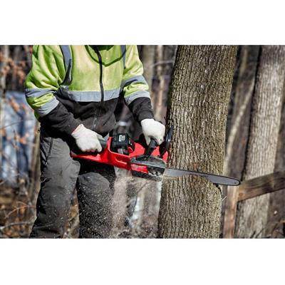 Milwaukee 2727-21HD M18 FUEL 18-Volt Lithium-Ion 16 in. Brushless Chainsaw Kit