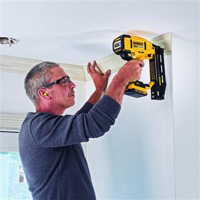 DEWALT DCN662B 20-Volt MAX XR Lithium-Ion 16-Gauge Cordless Straight Finish Nailer (Tool Only)