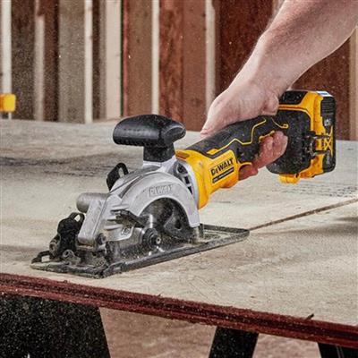 DEWALT DCS571B ATOMIC 20-Volt MAX Lithium-Ion 4-1/2 in. Brushless Circular Saw (Tool Only)