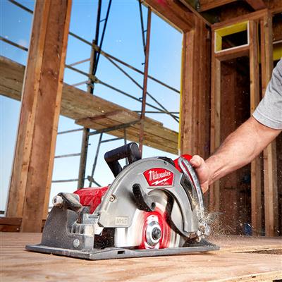 Milwaukee 2830-21HD M18 FUEL 18-Volt Lithium-Ion 7-1/4 in. Brushless Circular Saw Kit